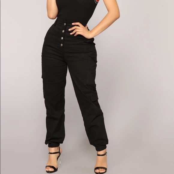 Fashion Nova Pants - Fashion Nova Anika Joggers Size XL